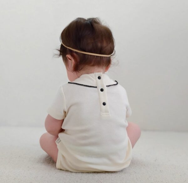 baby三角領巾爬服