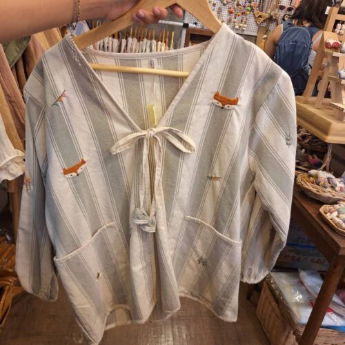 Sister Fox's 刺繡上衣