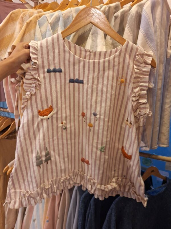 Sister Fox's 刺繡上衣