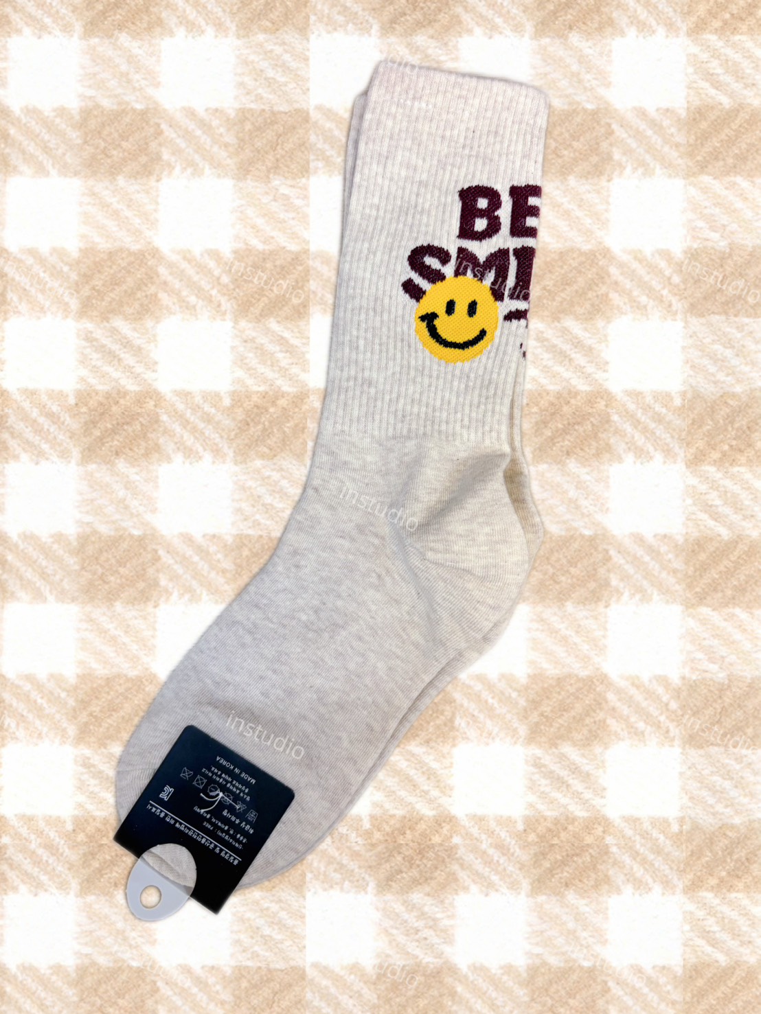 韓系字母微笑中筒襪